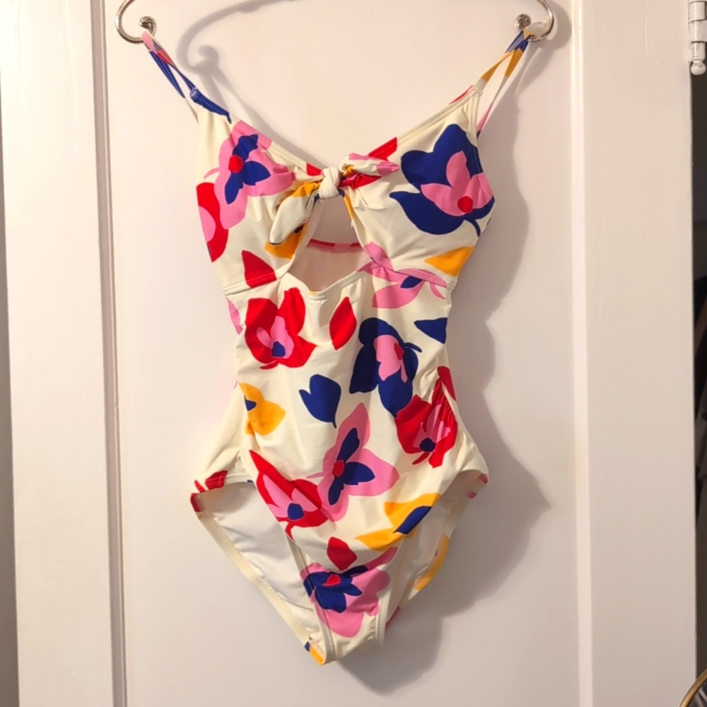 KATE SPADE NEW YORK Floral One Piece Bathing Suit